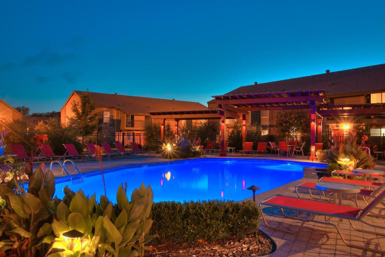Ou Sooner, Pool & Gym, Bbq, Netflix, 100Mb Internet, Lg Washer & Dryer, Close To Ou! Norman Exterior photo